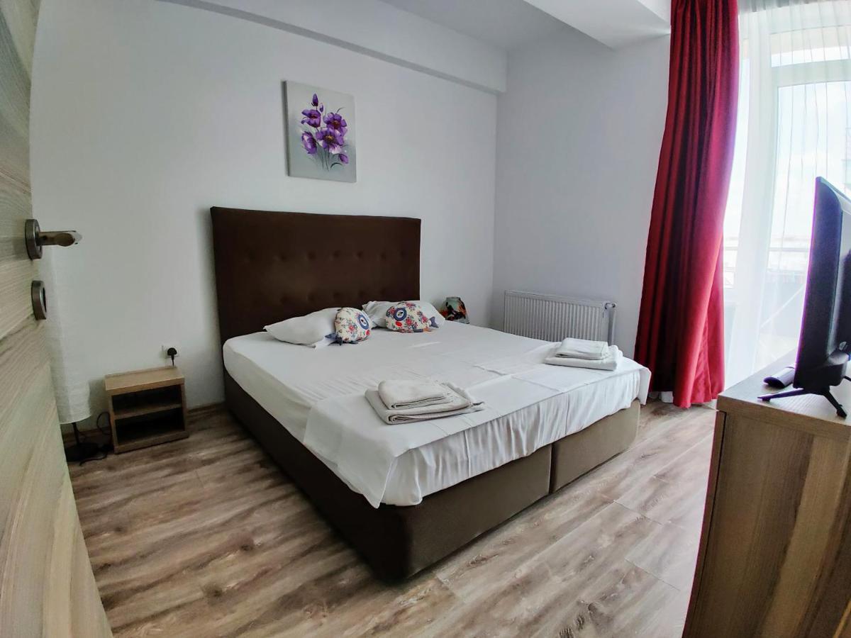 Summerland Beach&Sun Apartments Mamaia Dış mekan fotoğraf