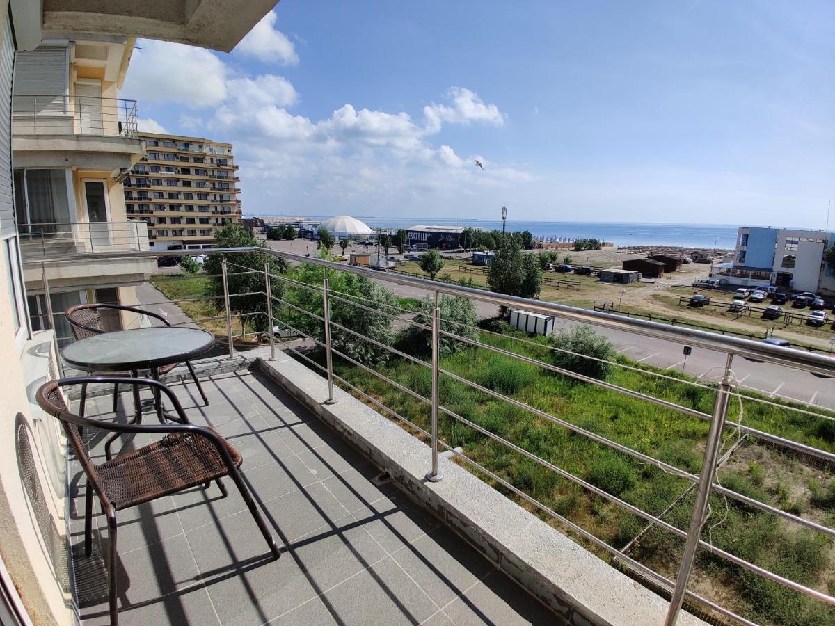 Summerland Beach&Sun Apartments Mamaia Dış mekan fotoğraf