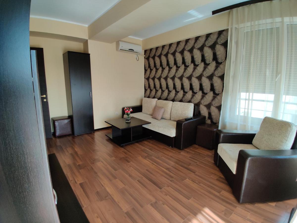 Summerland Beach&Sun Apartments Mamaia Dış mekan fotoğraf
