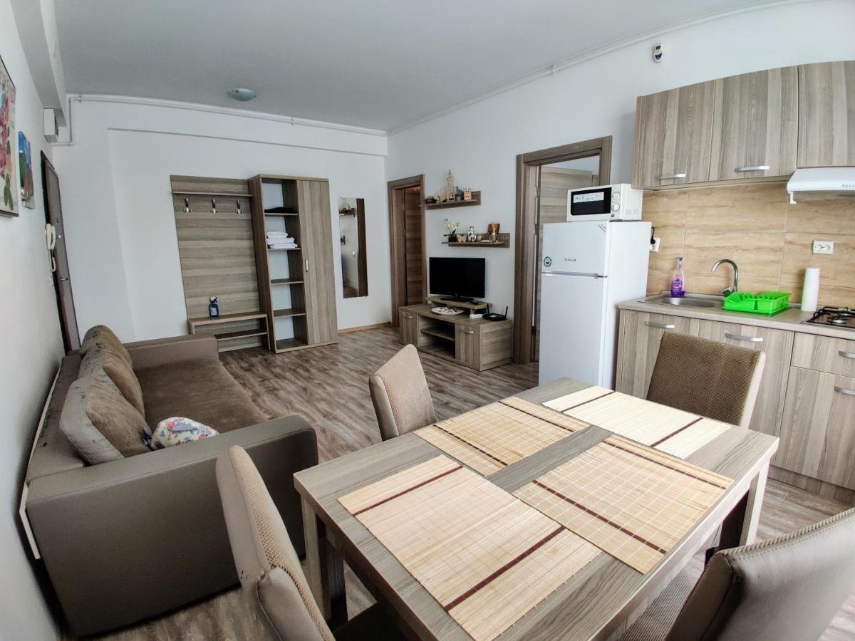Summerland Beach&Sun Apartments Mamaia Dış mekan fotoğraf