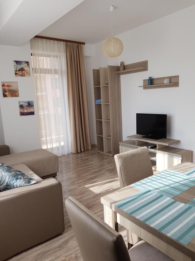 Summerland Beach&Sun Apartments Mamaia Dış mekan fotoğraf