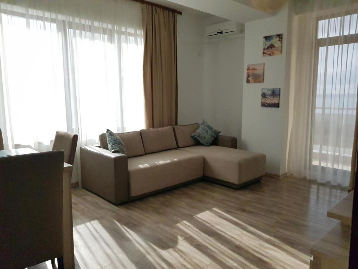 Summerland Beach&Sun Apartments Mamaia Dış mekan fotoğraf