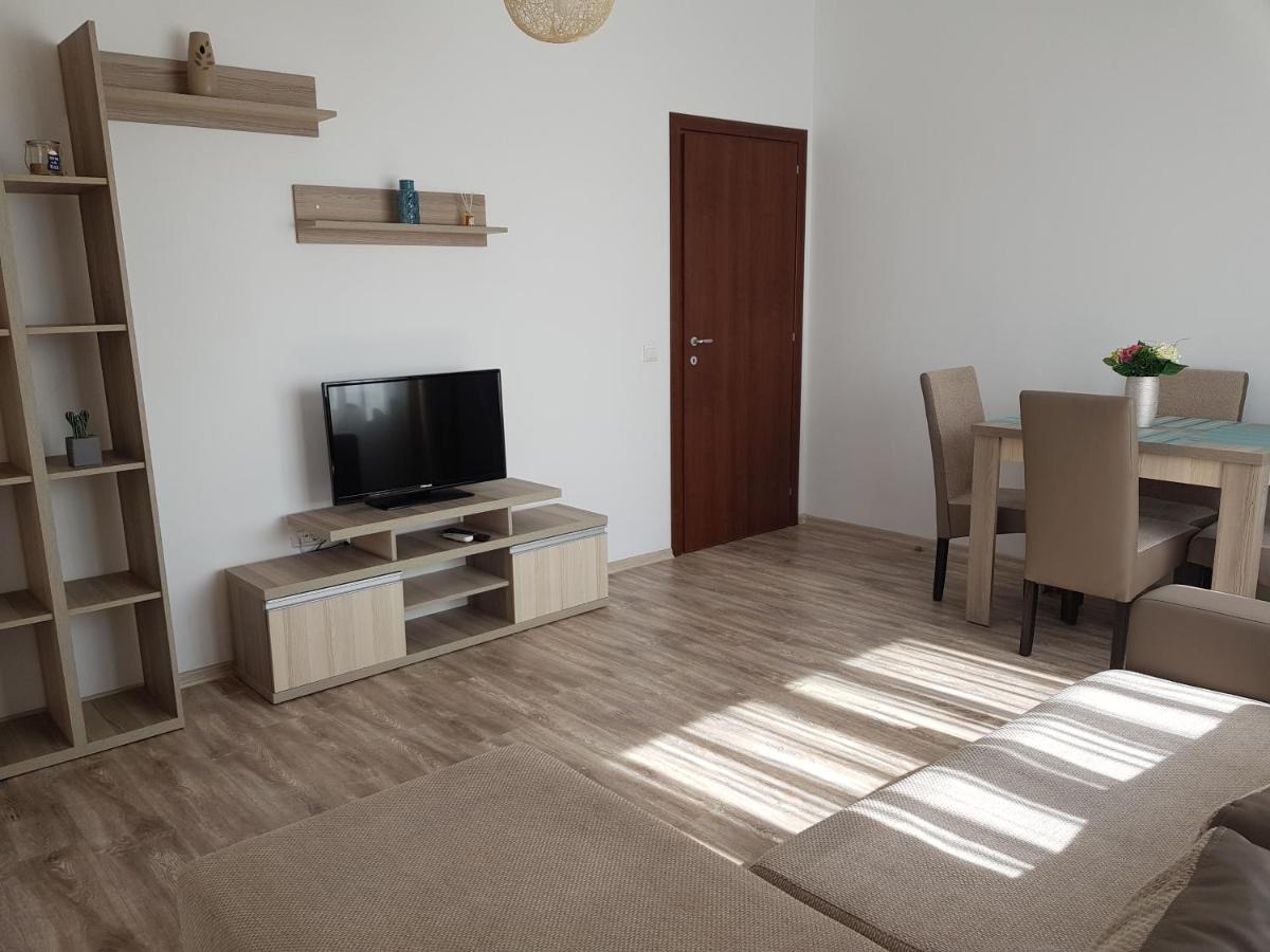 Summerland Beach&Sun Apartments Mamaia Dış mekan fotoğraf